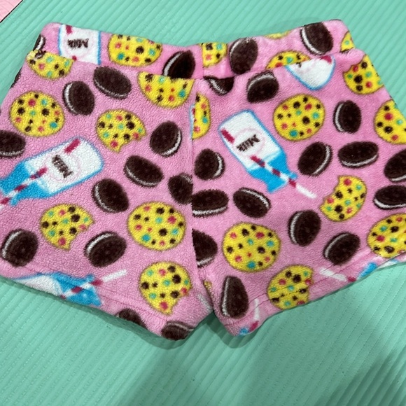 CANDY PINK PAJAMAS - Picture 2 of 3